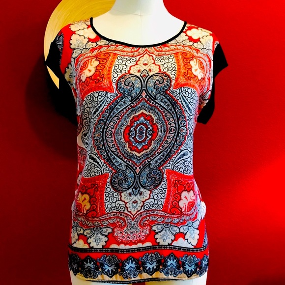 Daniel Rainn Tops - Beautiful Daniel Rainn Mixed Media Top Small